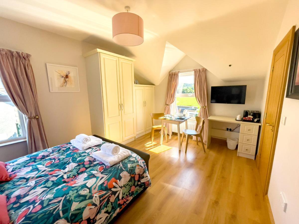 Mount Edwards Hill Guest Accommodation Cushendall Dış mekan fotoğraf