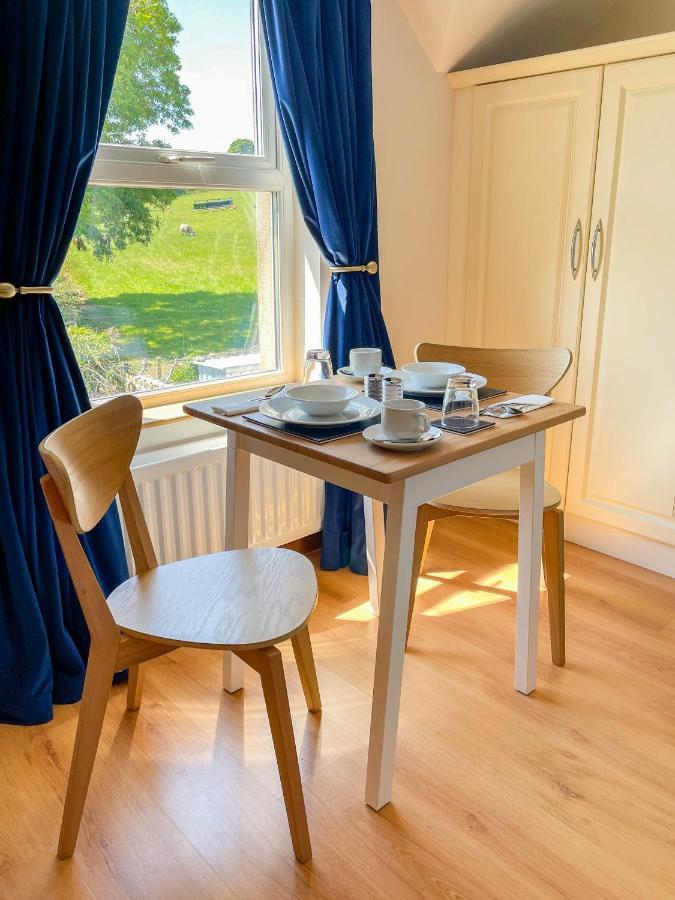 Mount Edwards Hill Guest Accommodation Cushendall Dış mekan fotoğraf